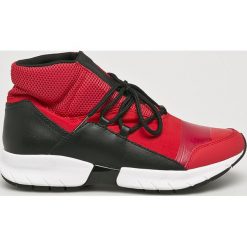 Trussardi Jeans - Buty. Czerwone obuwie sportowe damskie TRUSSARDI JEANS, bez wzorów, z gumy, Adidas Advantage. W wyprzedaży za 359.90 zł.