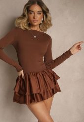 Brązowa Sukienka Longsleeve o Rozkloszowanym Kroju z Falbanką Reline. Brązowe sukienki damskie Renee, na co dzień, bez wzorów, eleganckie, bez kołnierzyka, bez ramiączek, mini, proste. Za 79.99 zł.