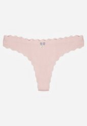 Jasnoróżowe Bawełniane Majtki Stringi z Prążkowanej Tkaniny Eziane. Czerwone stringi damskie Born2be, l, bez wzorów, z bawełny. Za 4.99 zł.