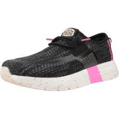 Kapcie HEY DUDE SIROCCO Czarny. Czarne kapcie damskie Hey dude, bez wzorów, z materiału. Za 229.00 zł.