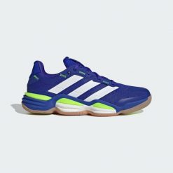 Buty Stabil 16 Indoor. Białe obuwie sportowe damskie Adidas, bez wzorów, do piłki ręcznej. Za 621.50 zł.