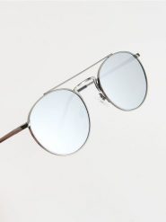Okulary przeciwsłoneczne - srebrny. Szare okulary przeciwsłoneczne męskie Reserved. W wyprzedaży za 39.99 zł.