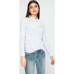 Tommy Jeans - Koszula. Bluzki damskie marki Tommy Jeans. W wyprzedaży za 199.90 zł.