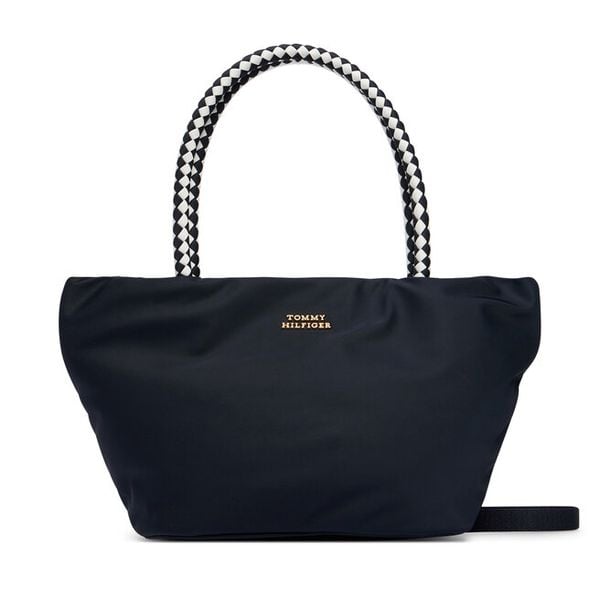Torebka Tommy Hilfiger. Niebieskie torebki do ręki damskie Tommy Hilfiger, bez wzorów, z nylonu, klasyczne, bez dodatków. Za 449.99 zł.