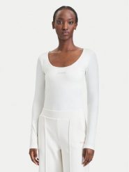 Guess Body V6BP12 K6916 Kremowy Slim Fit. Białe bluzki damskie Guess, xl, z aplikacjami, z bawełny, bez kołnierzyka, bez ramiączek. Za 214.99 zł.