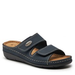 Klapki Tamaris. Niebieskie klapki damskie Tamaris, bez wzorów, bez obcasa. Za 169.99 zł.