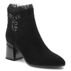 Czarne Botki S.Barski Stylowe Buty Damskie Na Obcasie. Czarne kozaki damskie S.BARSKI, z lakierowanej skóry, bez obcasa, na obcasie. Za 339.99 zł.