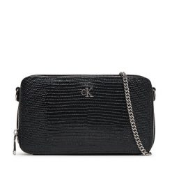 Torebka Calvin Klein. Czarne torebki do ręki damskie Calvin Klein, bez wzorów, wizytowe, bez dodatków. Za 239.99 zł.