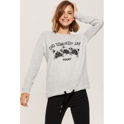 Sweter z nadrukiem - Jasny szar. Szare swetry damskie House. Za 69.99 zł.