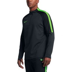 Nike Koszulka piłkarska Shield Strike Drill grafitowa r. L (807028 010). Koszulki sportowe męskie marki Nike. Za 321.16 zł.