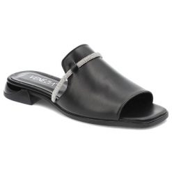 Czarne Klapki Venezia Eleganckie Skórzane Buty. Czarne klapki damskie Venezia, bez wzorów, ze skóry, eleganckie, bez obcasa, na obcasie. Za 289.00 zł.