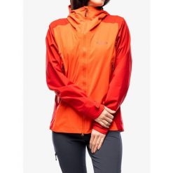 Kurtka przeciwdeszczowa damska Rab Kinetic Alpine 2.0 Jacket. Czerwone kurtki damskie RAB, bez wzorów, bez kaptura. Za 1,029.00 zł.