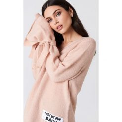 Rut&Circle Sweter dzianinowy Winnie - Pink. Swetry damskie marki Rut&Circle. W wyprzedaży za 60.97 zł.