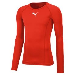 Koszulka do piłki nożnejmęska Puma Liga Baselayer Tee LS. Czerwone koszulki sportowe męskie Puma, m, bez wzorów, z elastanu, bez kołnierzyka, bez ramiączek, na fitness i siłownię. Za 176.90 zł.