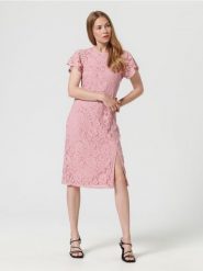 Sukienka midi z koronką - różowy. Czerwone sukienki damskie Sinsay, l, bez wzorów, z koronki, eleganckie, bez kołnierzyka, bez ramiączek, midi. Za 99.99 zł.