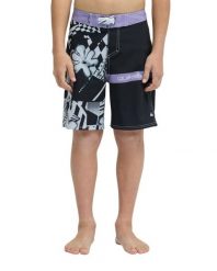 Szorty plażowe dla Chłopcy SURFSILK STRAIGHT 17" Czarny. Czarne szorty dla chłopców Quiksilver, bez wzorów, z elastanu. Za 153.99 zł.