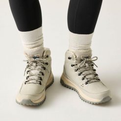 Buty trekkingowe damskie Regatta Sherbourne. Szare trekkingi damskie Regatta, trekkingowe. W wyprzedaży za 342.00 zł.