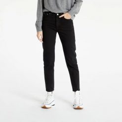 SPODNIE JEANSOWE DAMSKIE Carhartt Page Carrot Ankle 26. Czarne spodnie sportowe damskie Carhartt, l, bez wzorów, z jeansu, trekkingowe. Za 389.00 zł.