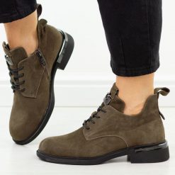 Khaki skórzane botki damskie Vinceza 89151. Brązowe botki damskie VINCEZA, na jesień, z dzianiny, eleganckie, z okrągłym noskiem, bez obcasa, na obcasie, bez zapięcia. Za 339.00 zł.