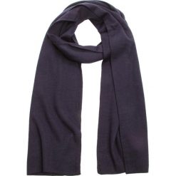 Szal CALVIN KLEIN - Ck Embossed Scarf K50K504084 448. Szaliki i chusty damskie marki Calvin Klein. W wyprzedaży za 219.00 zł.