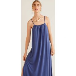 Mango - Sukienka Cubi. Niebieskie sukienki damskie Mango, l, bez wzorów, z dzianiny, casualowe, bez kołnierzyka, bez ramiączek. W wyprzedaży za 69.90 zł.