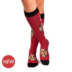 Damskie bawełniane skarpetki 3/4 z tradycyjnymi motywami Wiśniowy. Czerwone skarpety damskie OEM, bez wzorów, z bawełny. W wyprzedaży za 45.15 zł.