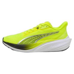 Buty do biegania PUMA Darter Pro. Żółte buty sportowe męskie Puma, bez zapięcia, do biegania. Za 289.99 zł.