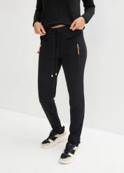 Spodnie z gumką w talii, z wygodnego materiału punto di roma. Czarne spodnie materiałowe damskie bonprix, z aplikacjami. Za 129.99 zł.