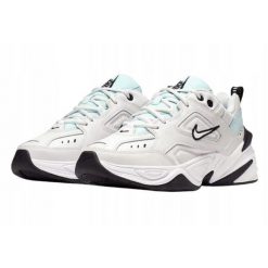 Buty Sportowe Damskie Nike W M2K Tekno. Białe obuwie sportowe damskie Nike, bez wzorów, do biegania. Za 396.00 zł.