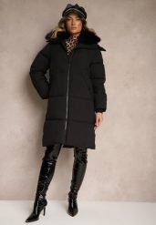 Czarna Kurtka o Długim Kroju z Pikowaniem Odpinanym Futerkiem i Kapturem Vilathra. Czarne kurtki damskie Renee, l, bez wzorów, z futra. Za 244.99 zł.