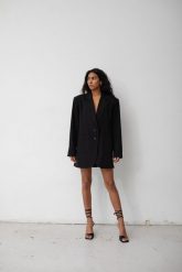 Marynarka z lnem oversize w kolorze BLACK - HARLEY-M/L. Czarne żakiety damskie Marsala, l, bez wzorów, z bawełny, eleganckie. Za 419.90 zł.