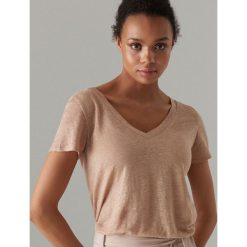 Koszulka z lnu Mohito Cares - Fioletowy. T-shirty damskie marki Mohito. Za 59.99 zł.