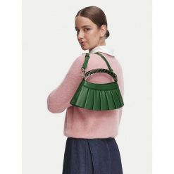 Torebka Lacoste. Niebieskie torebki do ręki damskie Lacoste, bez wzorów, klasyczne, bez dodatków. Za 1,449.00 zł.