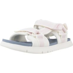 Sandały CAMPER OLAS HOUS Biały. Białe sandały damskie Camper, bez wzorów, z tkaniny, bez obcasa, bez zapięcia. Za 299.83 zł.