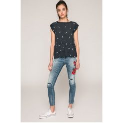 Haily's - Jeansy. Jeansy damskie Haily's. W wyprzedaży za 119.90 zł.