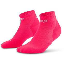 Damskie skarpety kompresyjne do biegania sportowe za kostkę Core Run CEP. Czarne skarpety damskie CEP, bez wzorów, z elastanu. Za 79.00 zł.