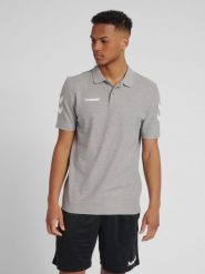 Koszulka tenisowa polo męska Hummel Go Cotton Polo. Czarne koszulki polo męskie Hummel, m, bez wzorów, z bawełny, klasyczne, bez ramiączek. Za 53.20 zł.