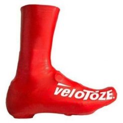 Pokrowce na buty Velotoze Basic 2.0. Czerwone obuwie sportowe damskie VELOTOZE, bez wzorów, rowerowe. Za 170.00 zł.