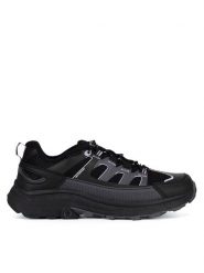 Hunter Trekkingi Peak RT Low WP Czarny. Czarne trekkingi damskie Hunter, trekkingowe. Za 299.99 zł.