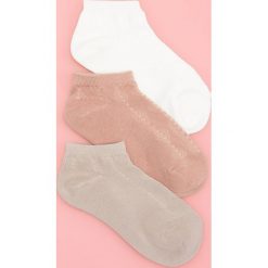 Stopki z bawełny organicznej 3 pack - Kremowy. Białe skarpety damskie Reserved, bez wzorów, z bawełny. Za 24.99 zł.