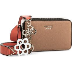 Torebka GUESS - Dania Mini-Bag HWVG69 57700 TNM. Torebki do ręki damskie marki Guess. W wyprzedaży za 289.00 zł.
