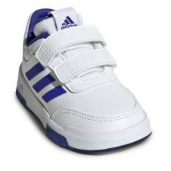 Sneakersy adidas. Białe półbuty dziewczęce Adidas, bez wzorów, sportowe, bez zapięcia. Za 99.99 zł.