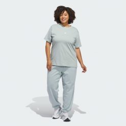 Koszulka Small Logo (Plus Size). Białe koszulki sportowe damskie Adidas, plus size, bez wzorów, z bawełny, bez kołnierzyka, bez ramiączek, na fitness i siłownię. Za 109.00 zł.