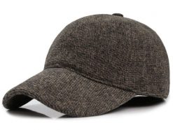 Ocieplana Czapka z Daszkiem - Pako Jeans - Brązowa. Brązowe czapki i kapelusze męskie Pako Jeans, na zimę, bez wzorów, z jeansu. Za 49.00 zł.