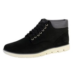 Buty Timberland Bradstreet Chukka Czarny. Czarne eleganckie półbuty Timberland, z materiału, eleganckie, bez zapięcia. Za 603.30 zł.