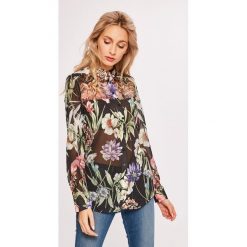 Guess Jeans - Koszula. Szare koszule damskie Guess Jeans, z jeansu, z długim rękawem. Za 369.90 zł.