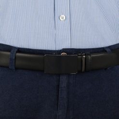 Pasek męski skórzany 3,5 cm klamra automatyczna Beltimore czarny 02-543 : Kolory - czarny, Rozmiar pasków - r.115-130 cm. Czarne paski damskie bez wzorów, ze skóry, wizytowe. Za 64.99 zł.