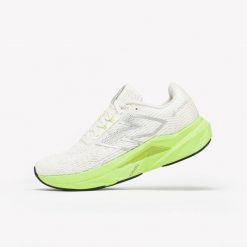 Buty do biegania damskie New Balance Fuelcell Propel V5. Obuwie sportowe damskie New Balance, bez wzorów, z kauczuku, do biegania. Za 449.99 zł.