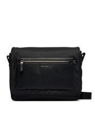 Calvin Klein Torebka Ssnl Raised Logo Flap Messenger LV04D3501G Czarny. Czarne torby na ramię męskie Calvin Klein, bez wzorów, z materiału, na ramię. Za 569.99 zł.