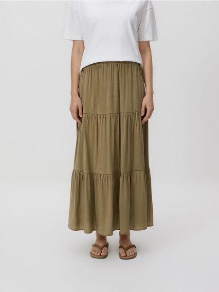 Spódnica maxi z wiskozą - oliwkowy. Zielone spódnice damskie Reserved, l, bez wzorów, z tkaniny, maxi, rozkloszowane. Za 139.99 zł.